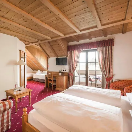 Ansitz Jakoberhof 4* Urtijëi