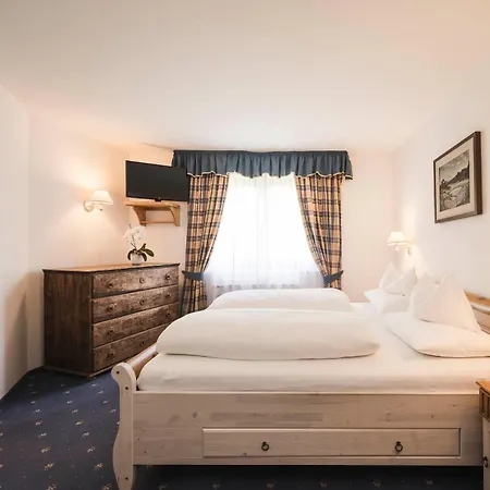 Ansitz Jakoberhof 4* Ortisei