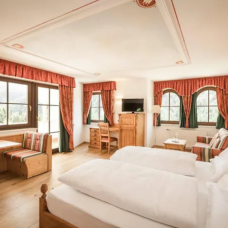 Ansitz Jakoberhof Hotel Ortisei