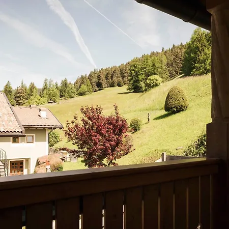 Ansitz Jakoberhof 4* Ortisei