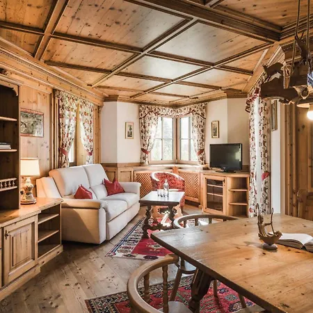 Ansitz Jakoberhof Hotel Ortisei