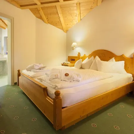 Ansitz Jakoberhof 4*